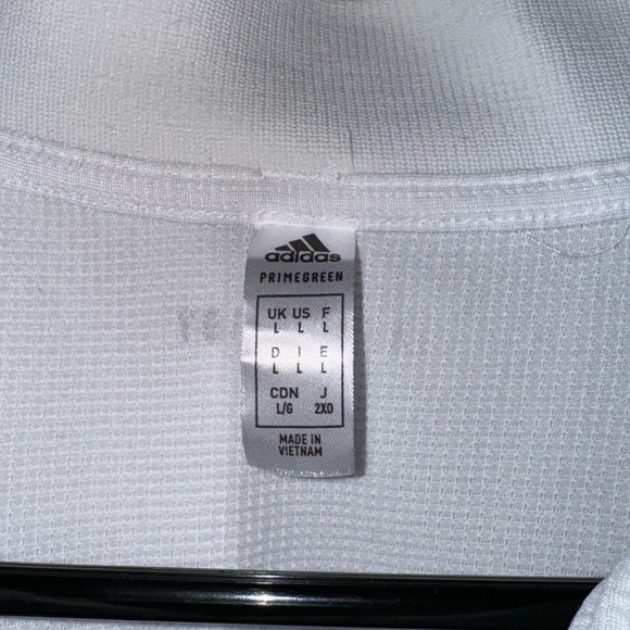 White Under Armour “Aeroready” Polo - Picture 2 of 5